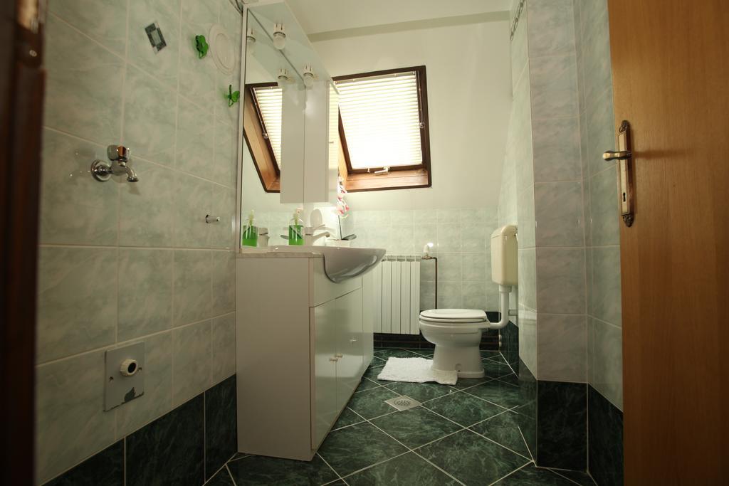 Rooms Markovic Otočac Værelse billede
